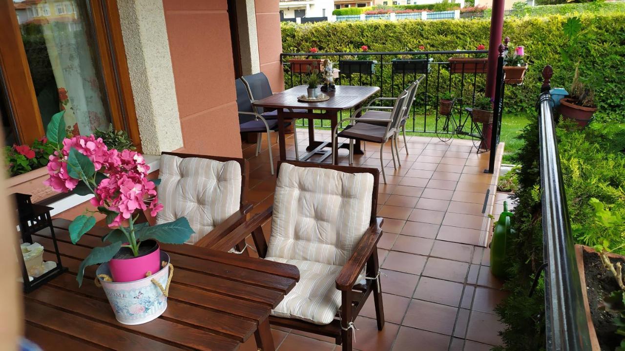 Cuarenta Y Ocho Luces Guest House Burgos Exterior photo